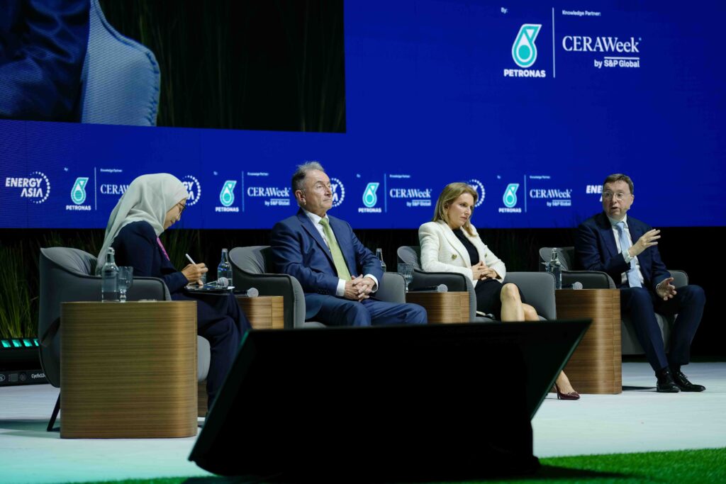 18. Roadmap to Readiness – Bridging the Skills Gap-4